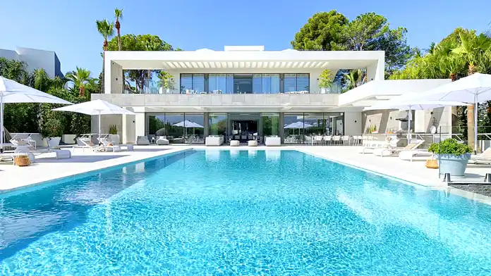 LUXURY PROPERTIES